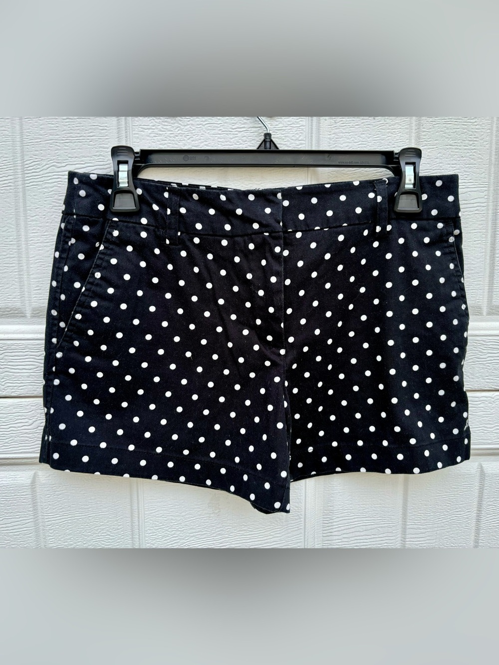 Cynthia Rowley Black White Polka Dot Shorts,  Size 2, Cotton Stretch, 4” Inseam